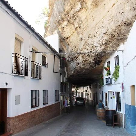 La Roca Encantada Setenil De Las Bodegas 外观 照片